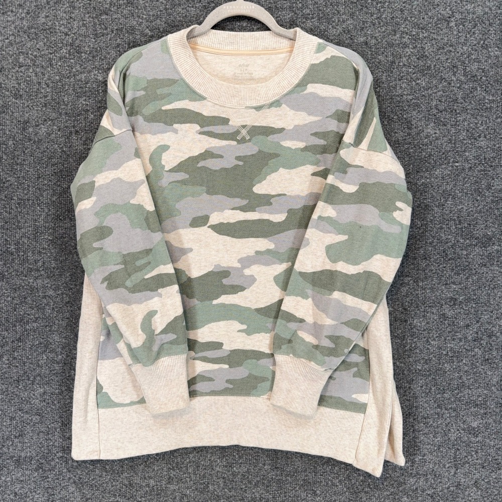 Aerie Sweatshirt Women Small Green Camo Crewneck Ribbed Side Slit Pullover - Picture 1 of 10
